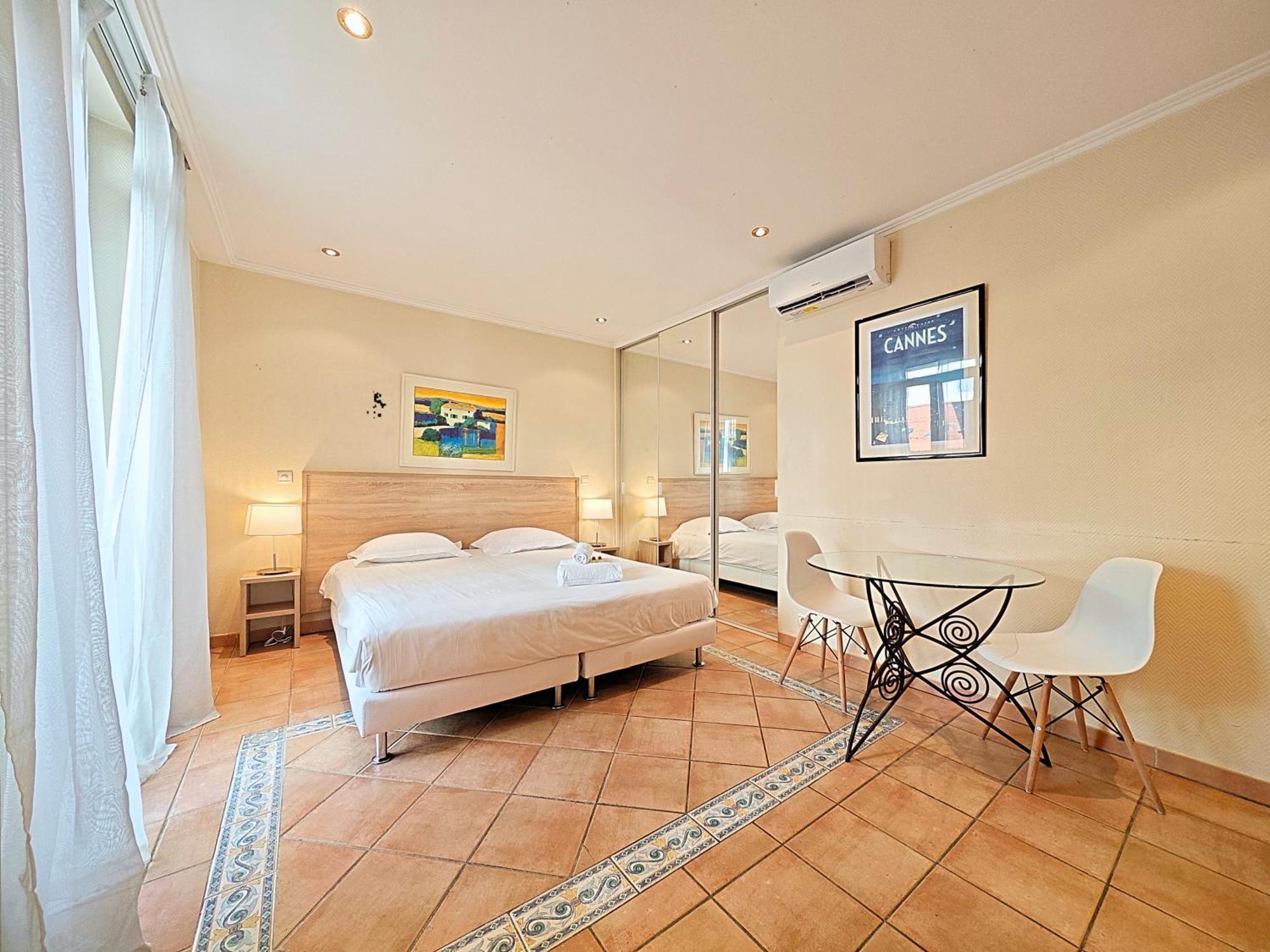 קאן Hotel Le Florian מראה חיצוני תמונה